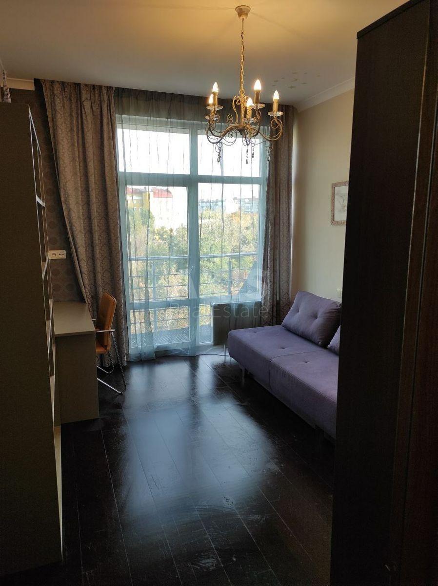 5k apartment vul. Kondratjuka Jurija 18Б2