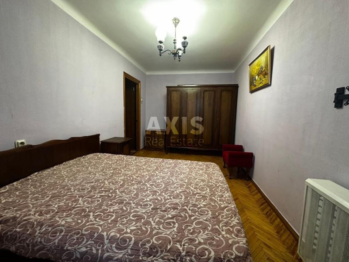 2k apartment vul. Zahidna 110