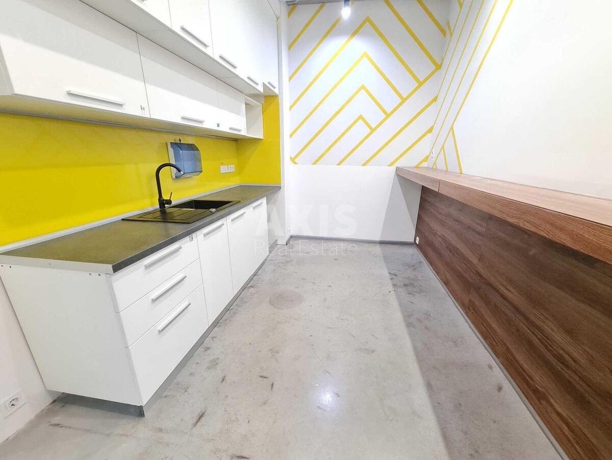 Office vul. Teligy Oleny 6, 300m21