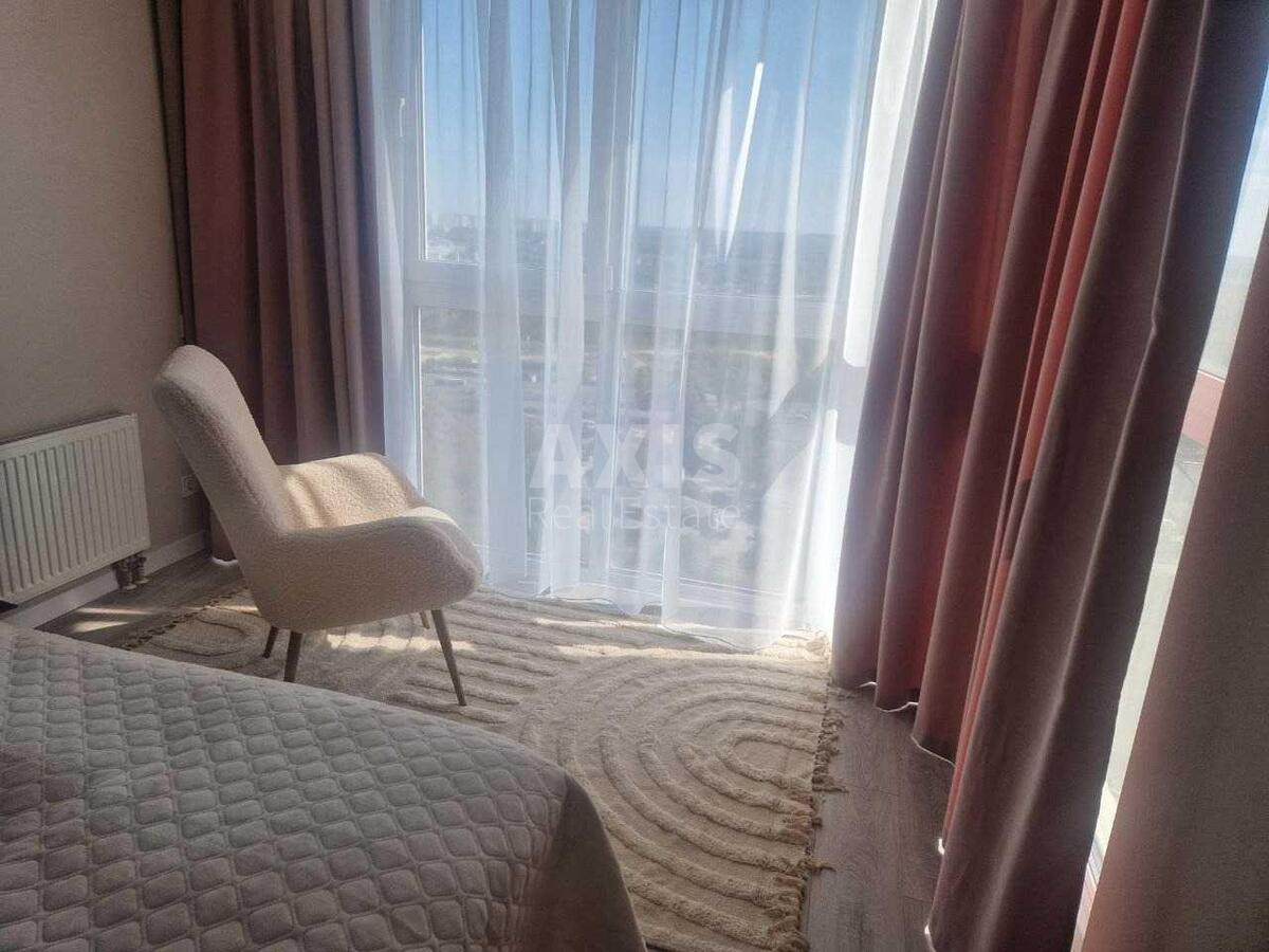 1k apartment uzv. Lysogirs'kyj 26А4