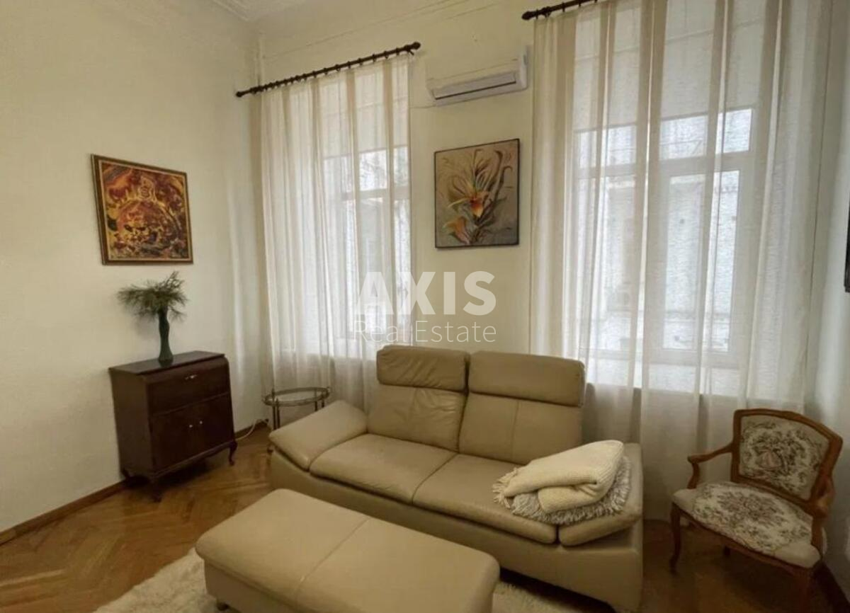 2k apartment vul. Ljuterans'ka 7/100
