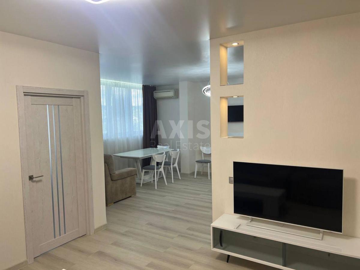 2k apartment vul. Golosii'vs'ka 131