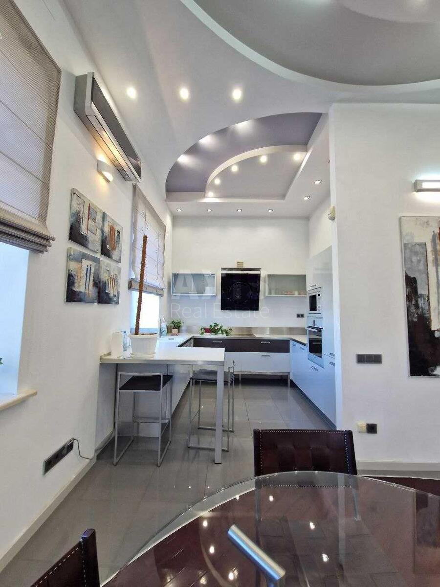 2к квартира ул. Крещатик 13571333