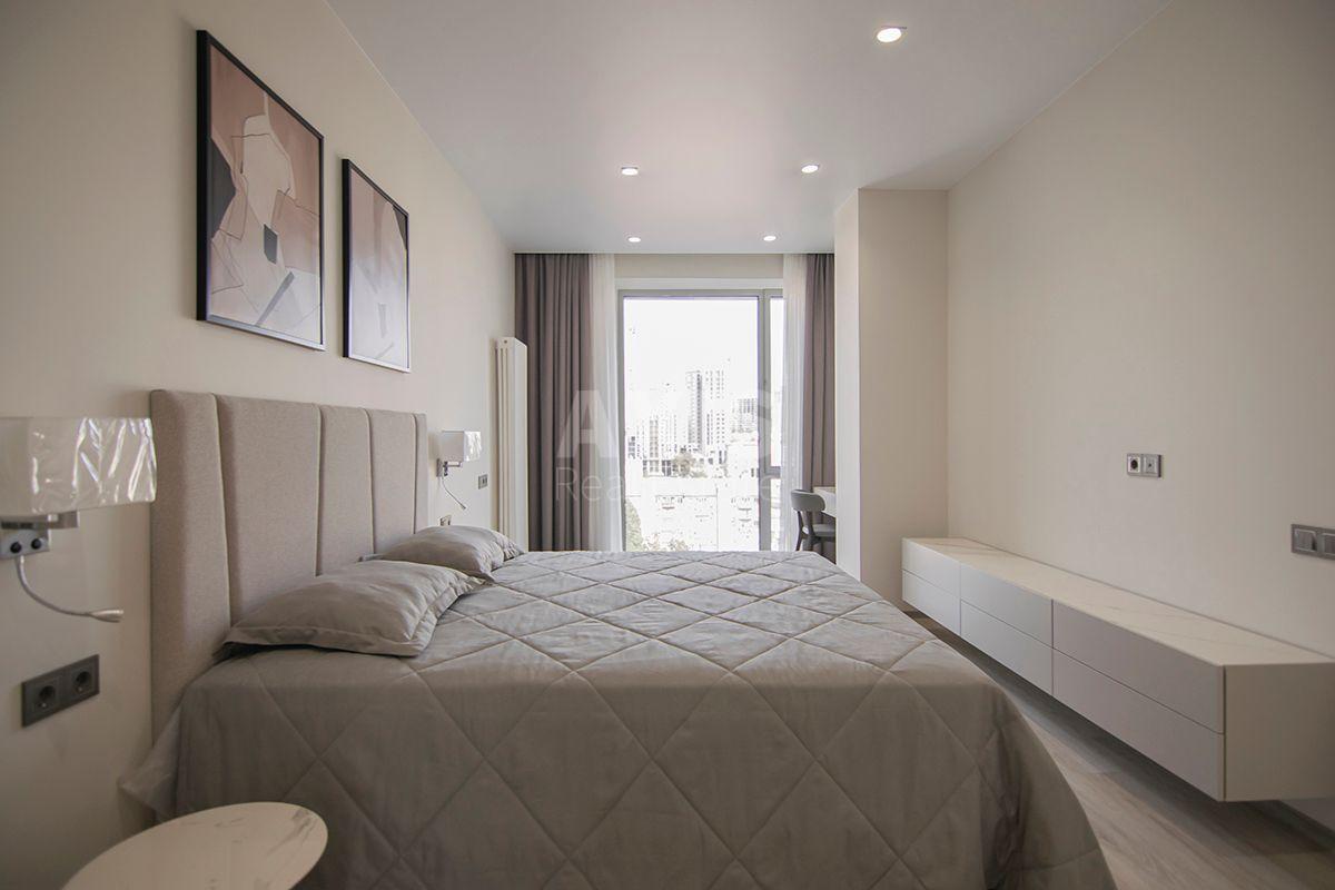 2k apartment vul. Antonovycha 118/195