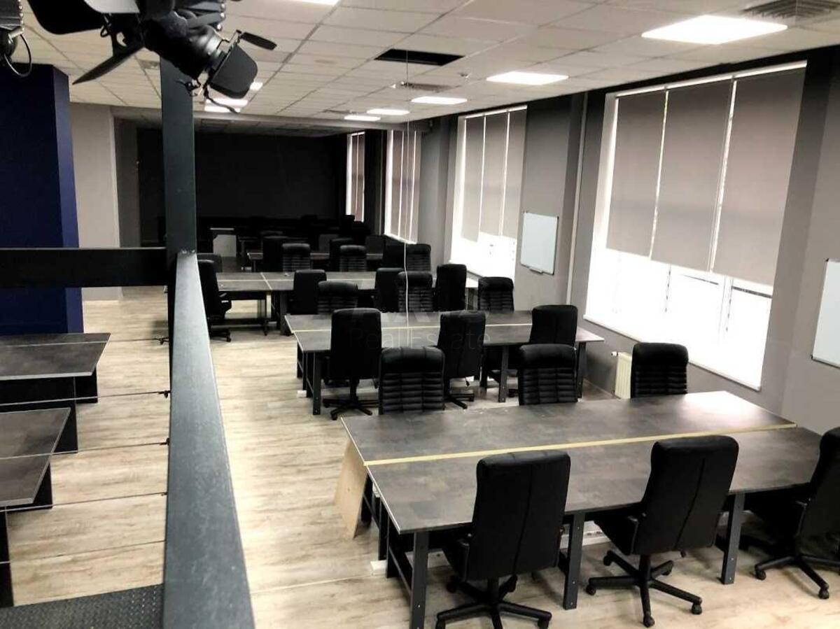 Office vul. Sichovyh Stril'civ 23А, 750m2515048
