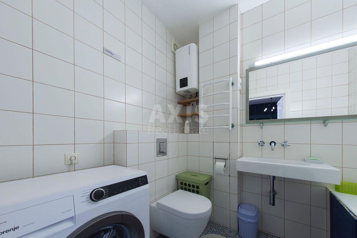 1k apartment vul. Sikors'kogo Igorja Aviakonstruktora 48