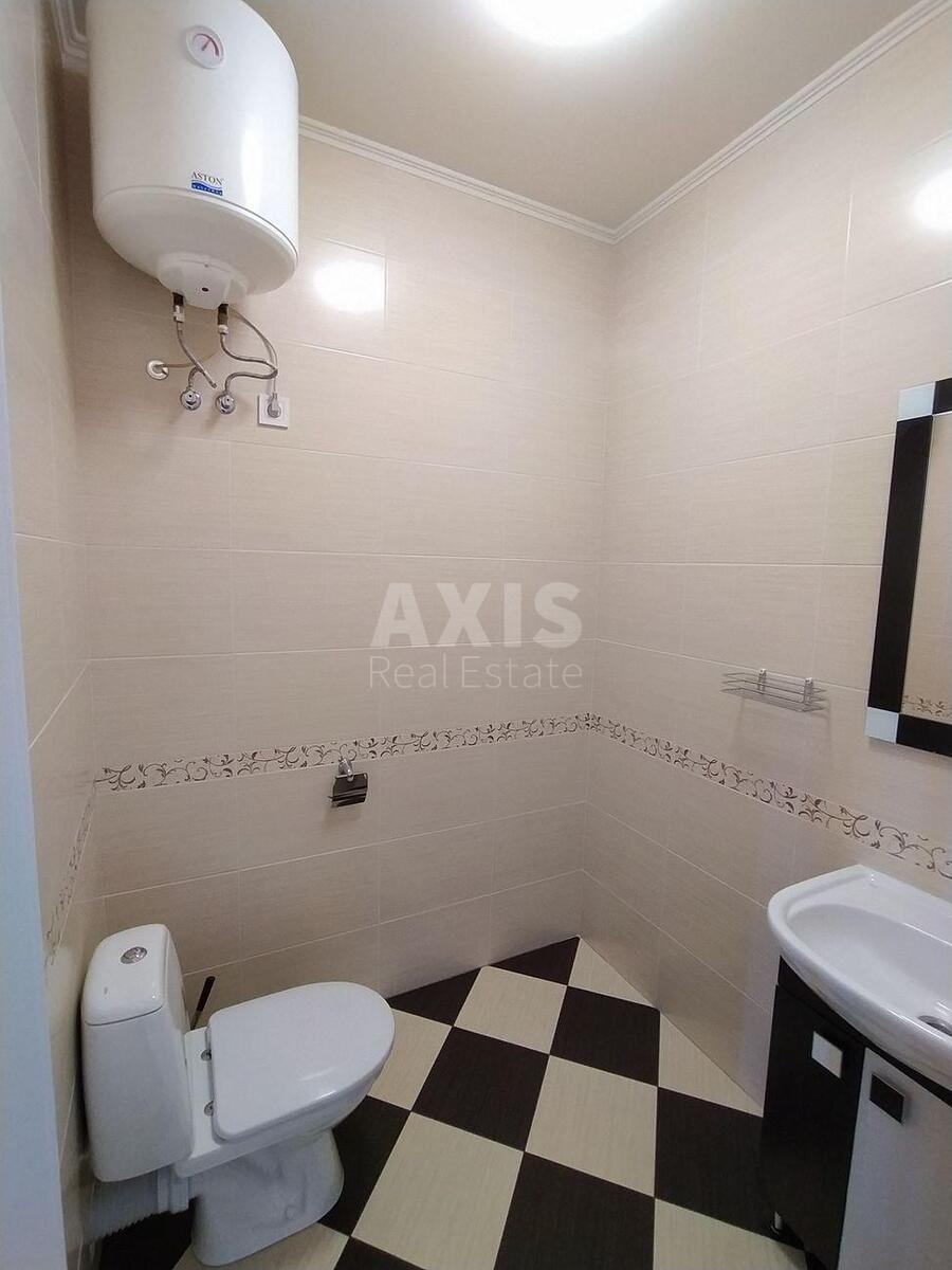 Office vul. Zhyljans'ka 120Б, 76m2608844