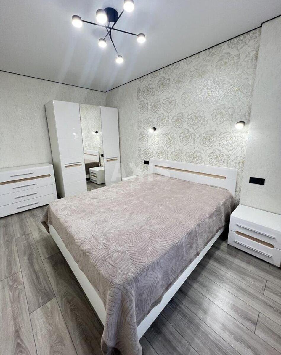 1k apartment vul. Chernigivs'ka 8Б565614