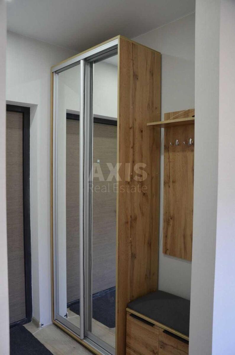 1k apartment vul. Saljutna 2Б609622