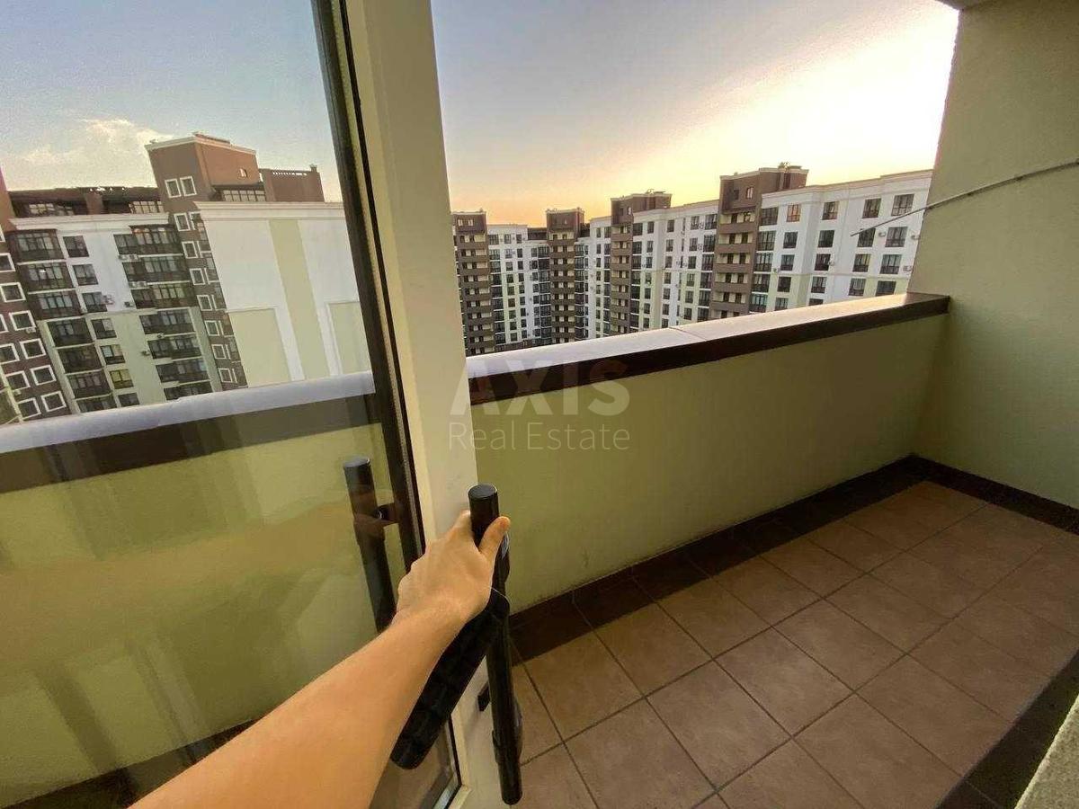 2k apartment vul. Radystiv 818
