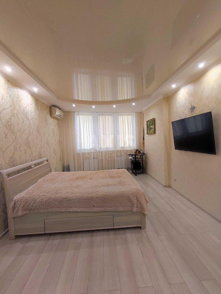 1k apartment vul. Revuc'kogo 7В623567