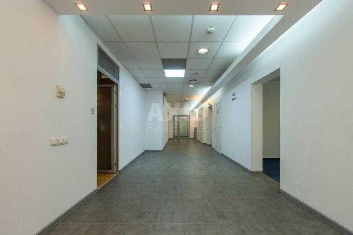 Office vul. Velyka Vasyl'kivs'ka 77А, 515m2581029
