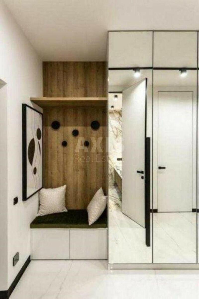 3k apartment vul. Kudri Ivana 111