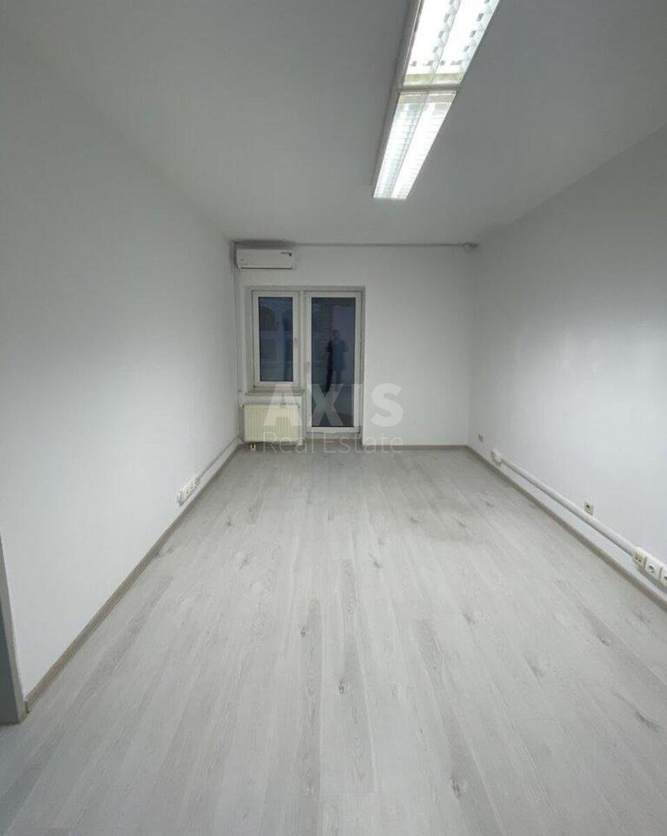 Office vul. Velyka Vasyl'kivs'ka 9/2, 70m2499090