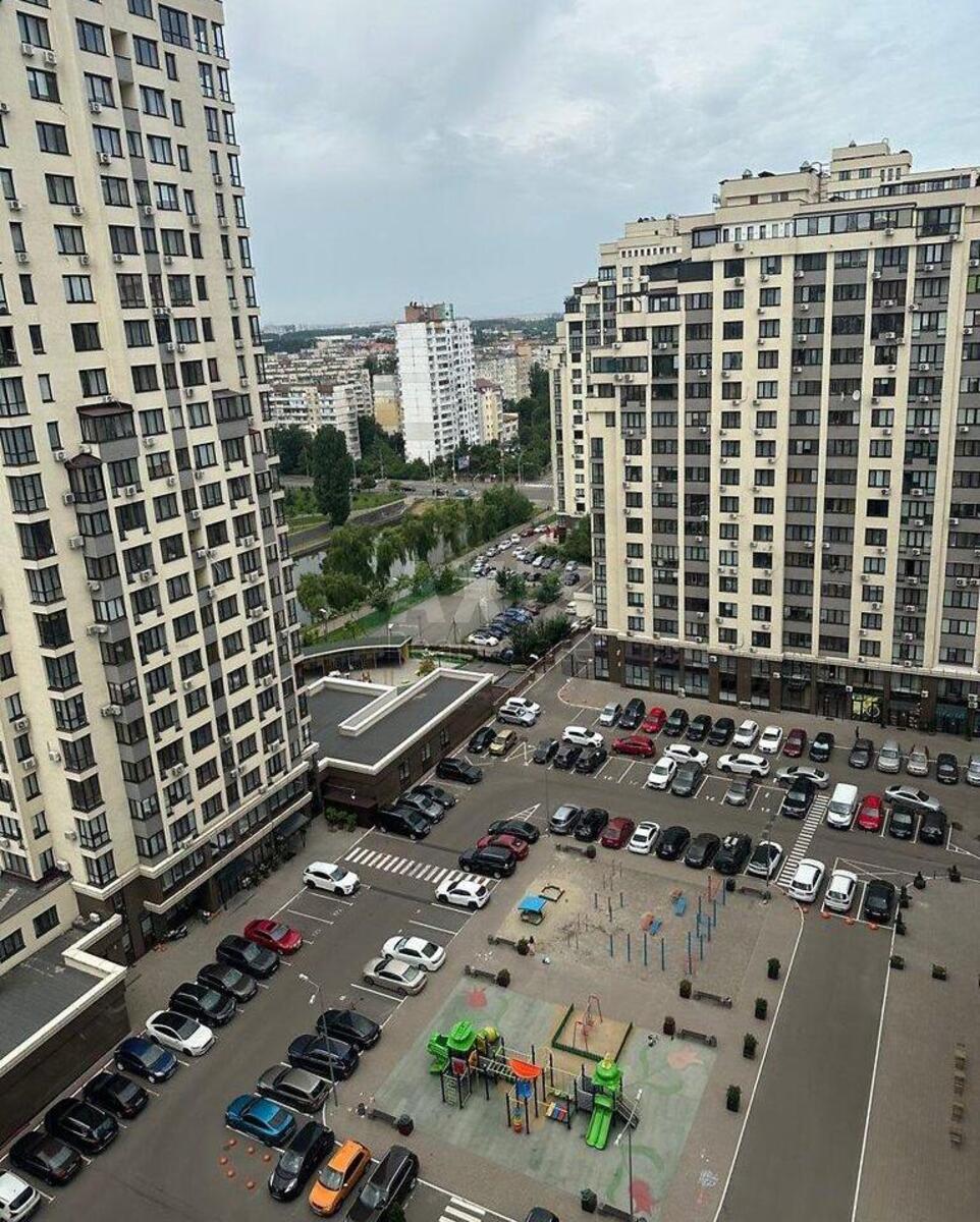 2к квартира ул. Конева Маршала 10/1592161