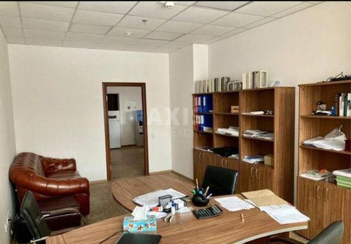 Office vul. Glybochyc'ka 32А, 90m2592552