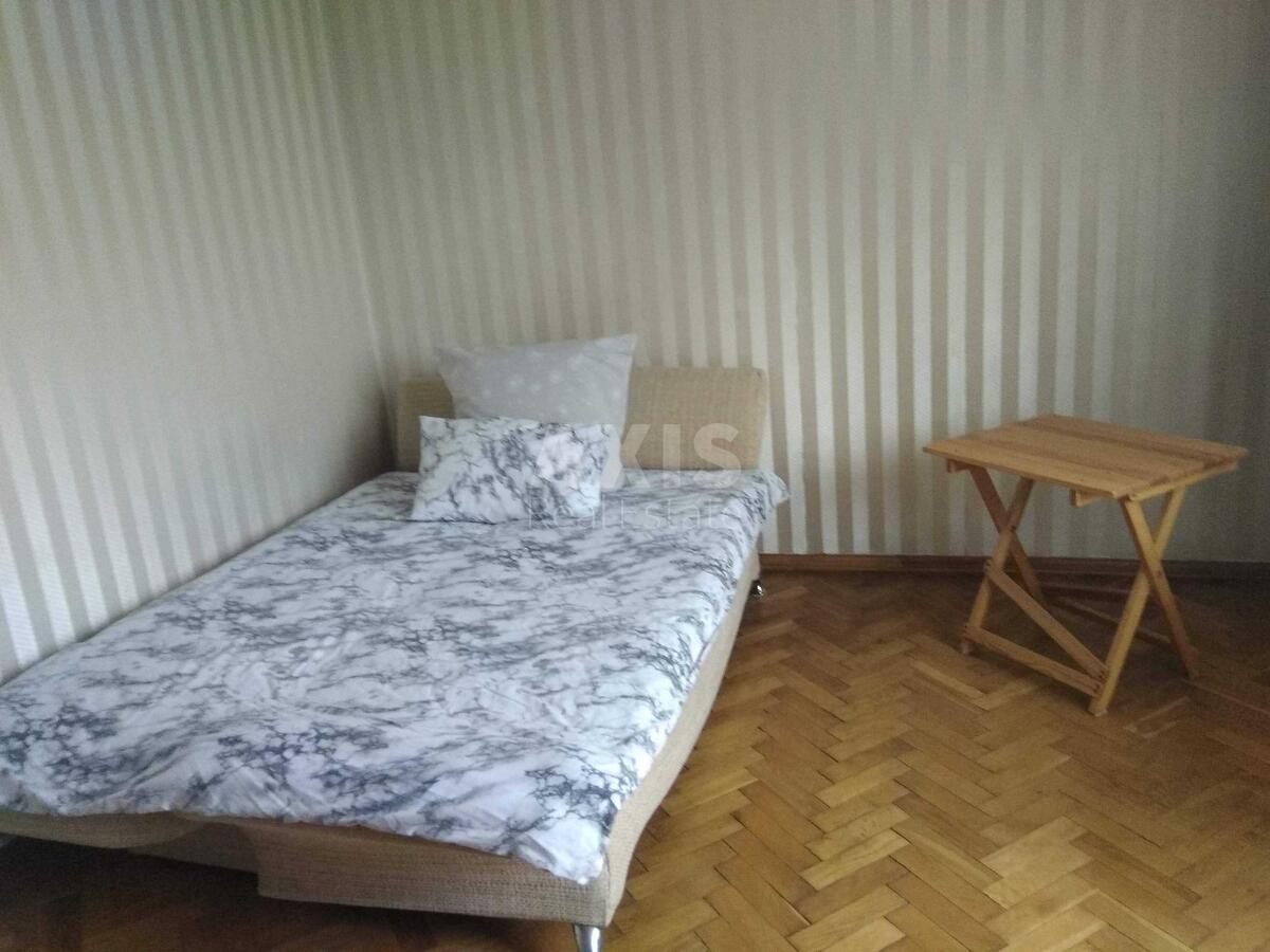 2к квартира ул. Михаила Бойчука 28А627919