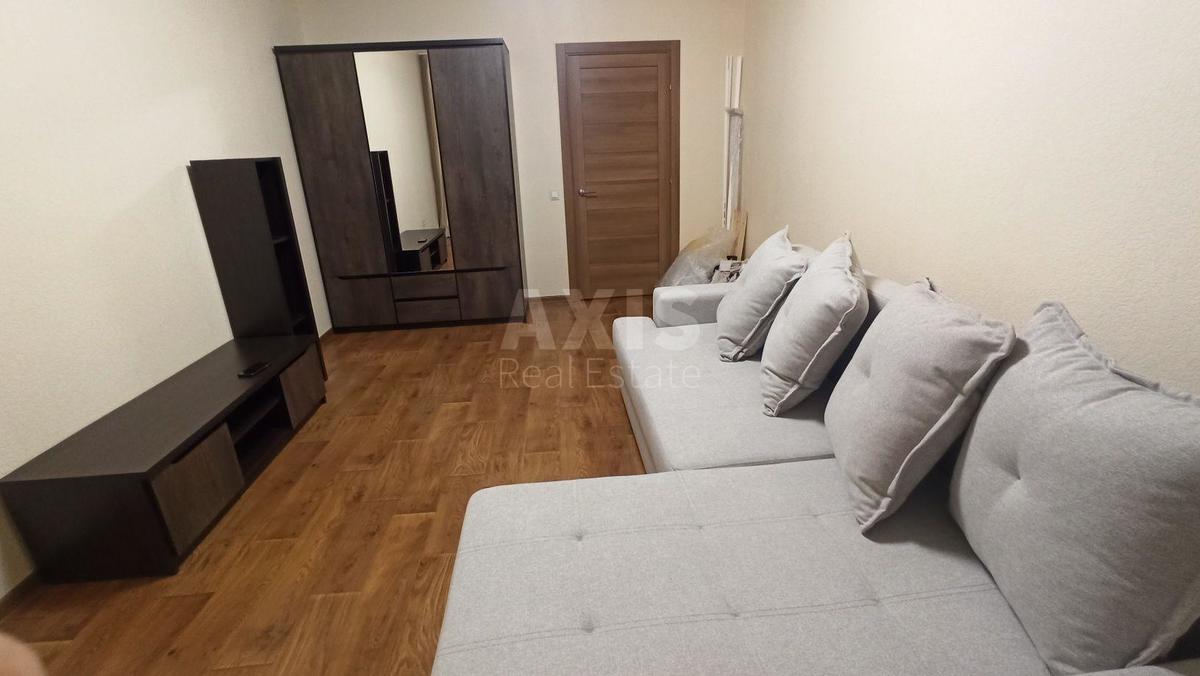 2k apartment vul. Polis'ka 43