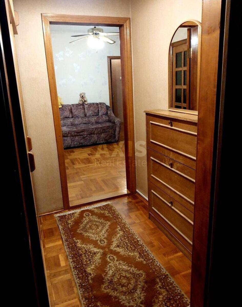 3k apartment vul. Lavruhina Mykoly 117