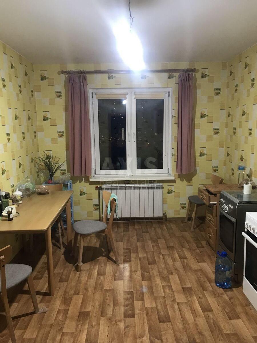2к квартира вул. Урлівська 5