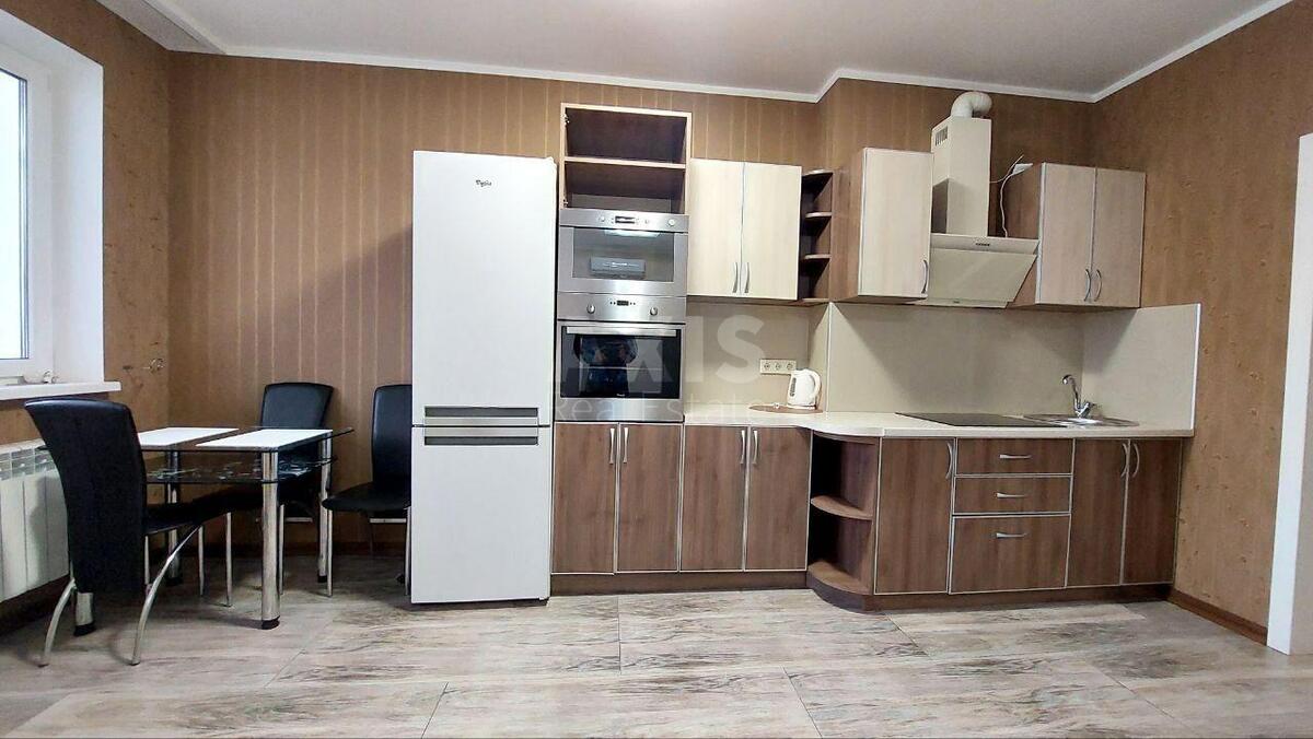 1k apartment vul. Kondratjuka Jurija 30