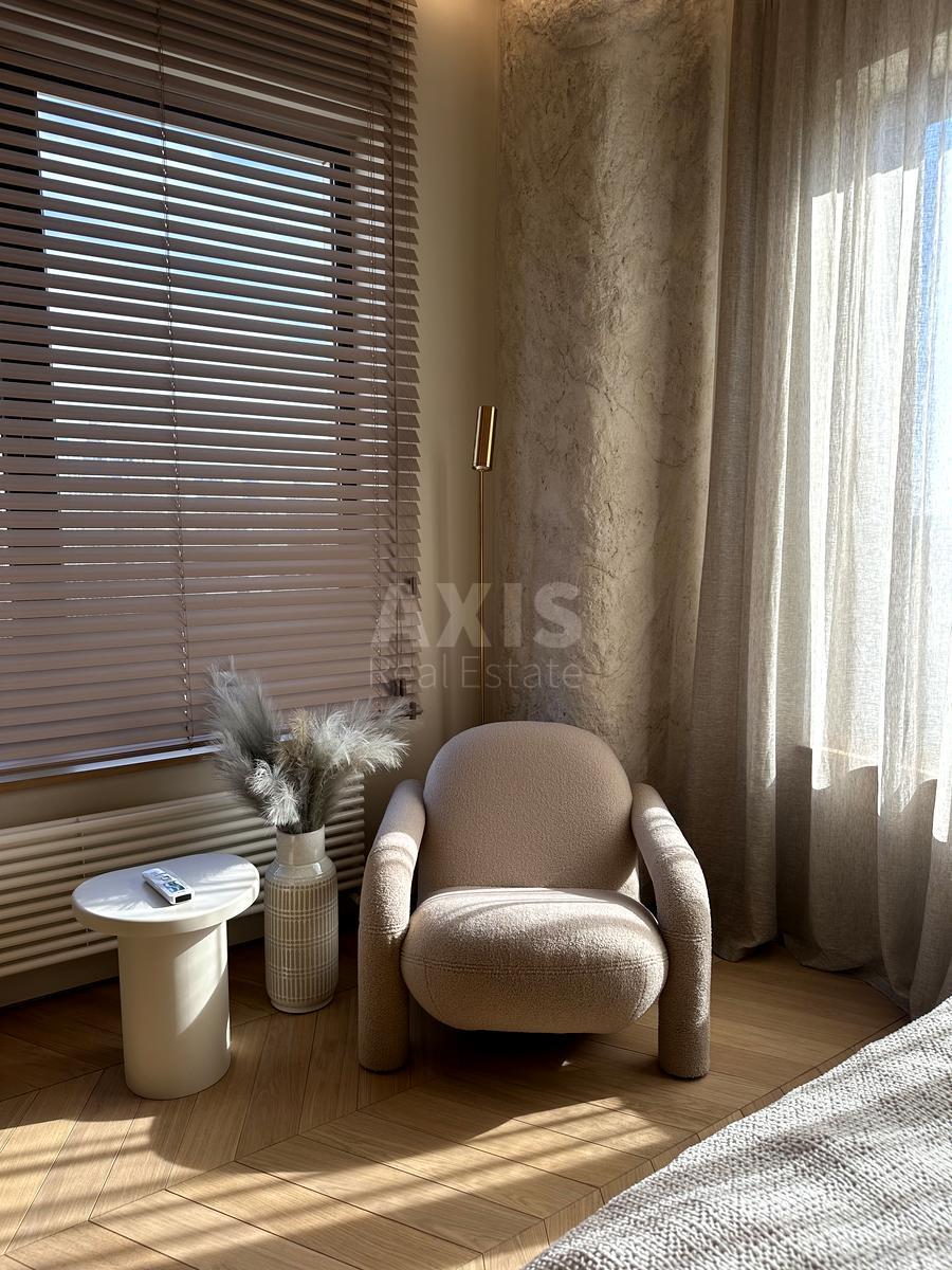 3k apartment vul. Volodymyrs'ka 86А6373912