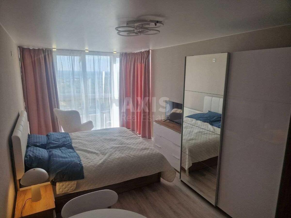 1k apartment uzv. Lysogirs'kyj 26А5