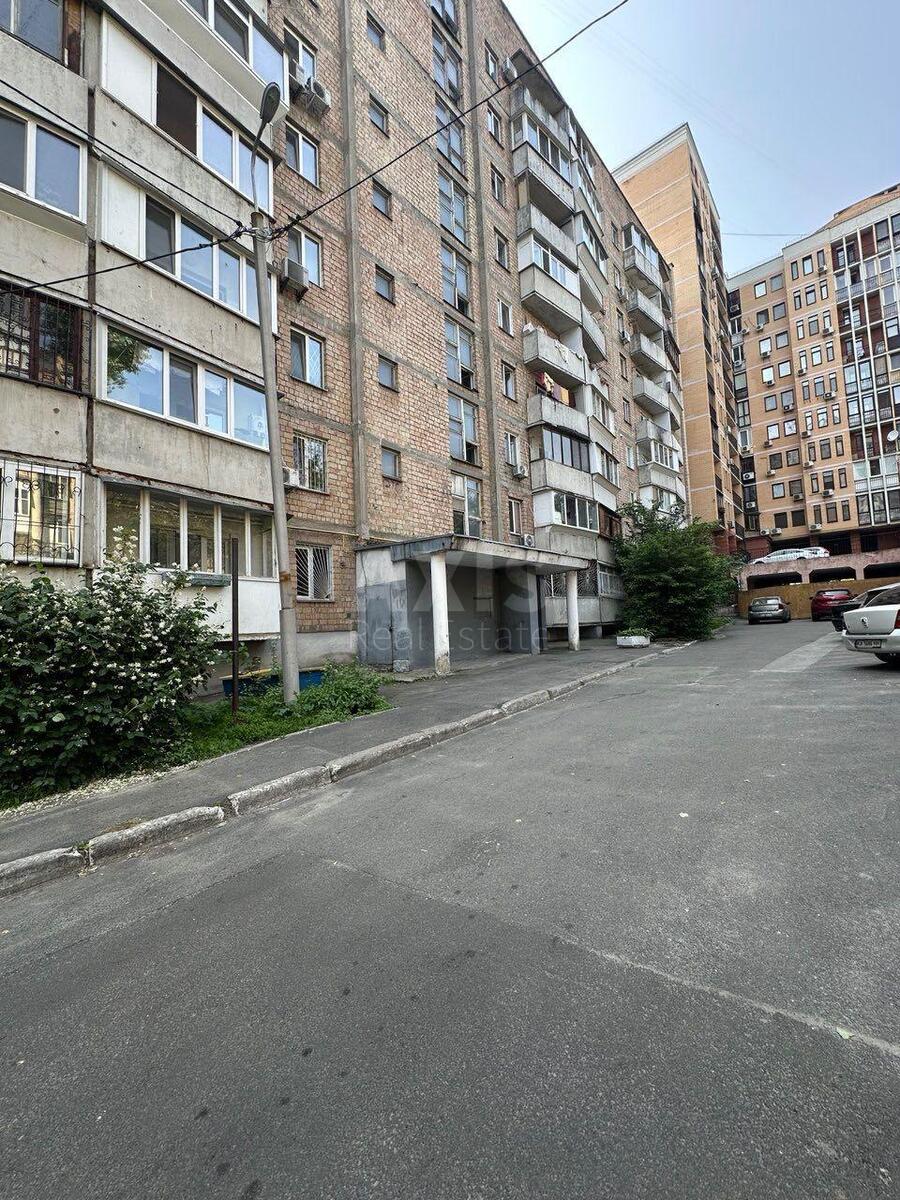 1к квартира ул. Жилянская 768