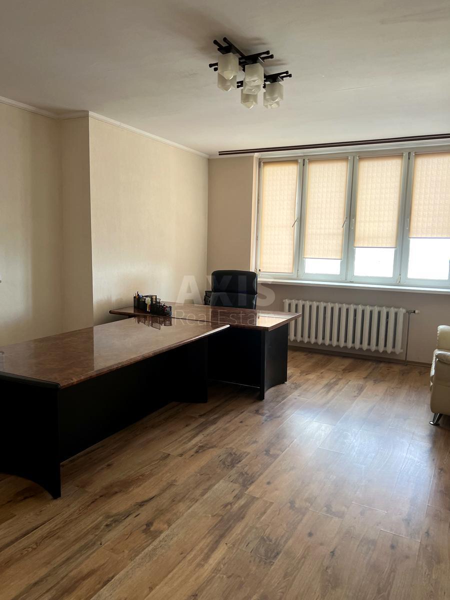 Office vul. Sribnokil's'ka 1, 109m2601942