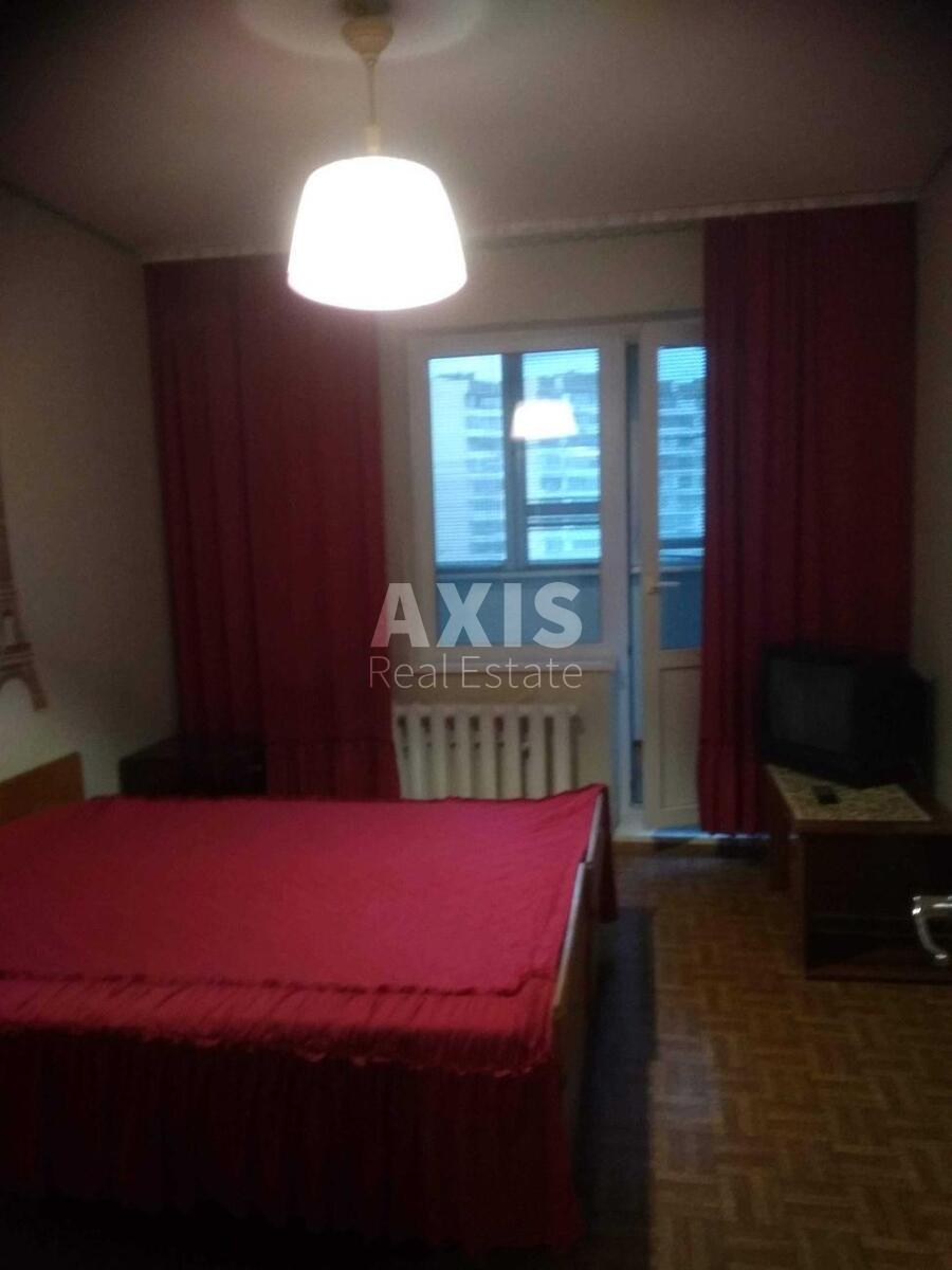 2к квартира ул. Драгоманова 144