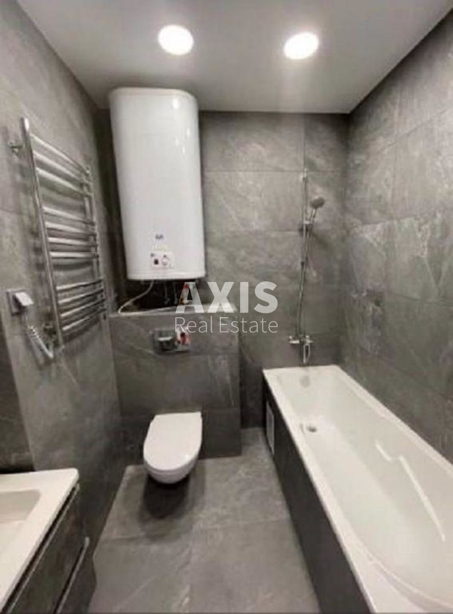 2k apartment vul. Gulaka Mykoly 47