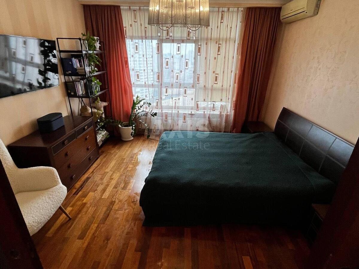 3k apartment pr-t Lobanovs'kogo 4564563