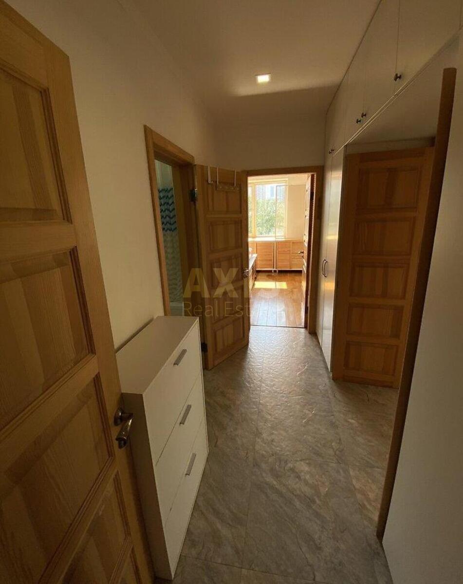 1к квартира ул. Ревуцкого 9564916