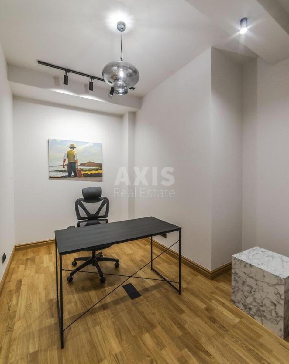4k apartment vul. Dragomyrova Myhajla 14А9