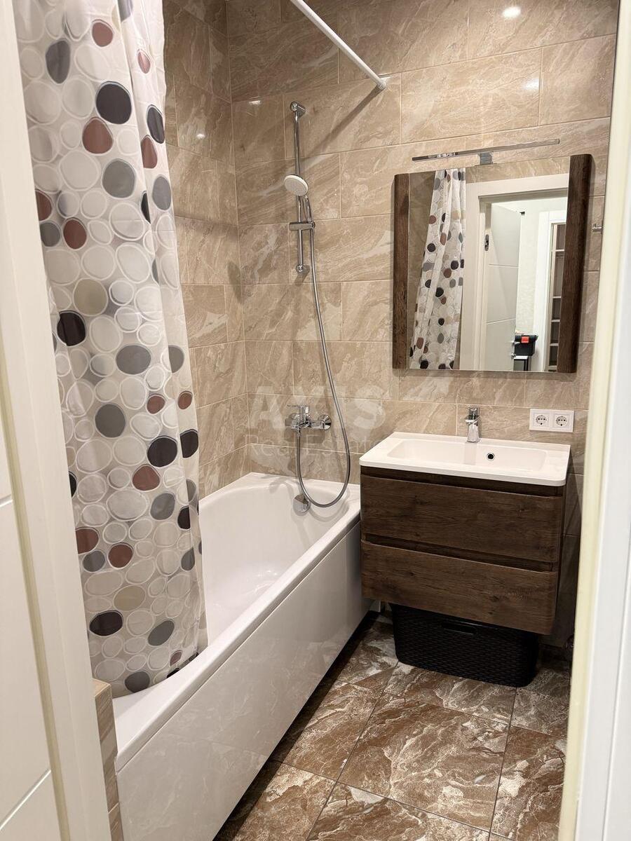 1k apartment vul. Kamianska 128626367