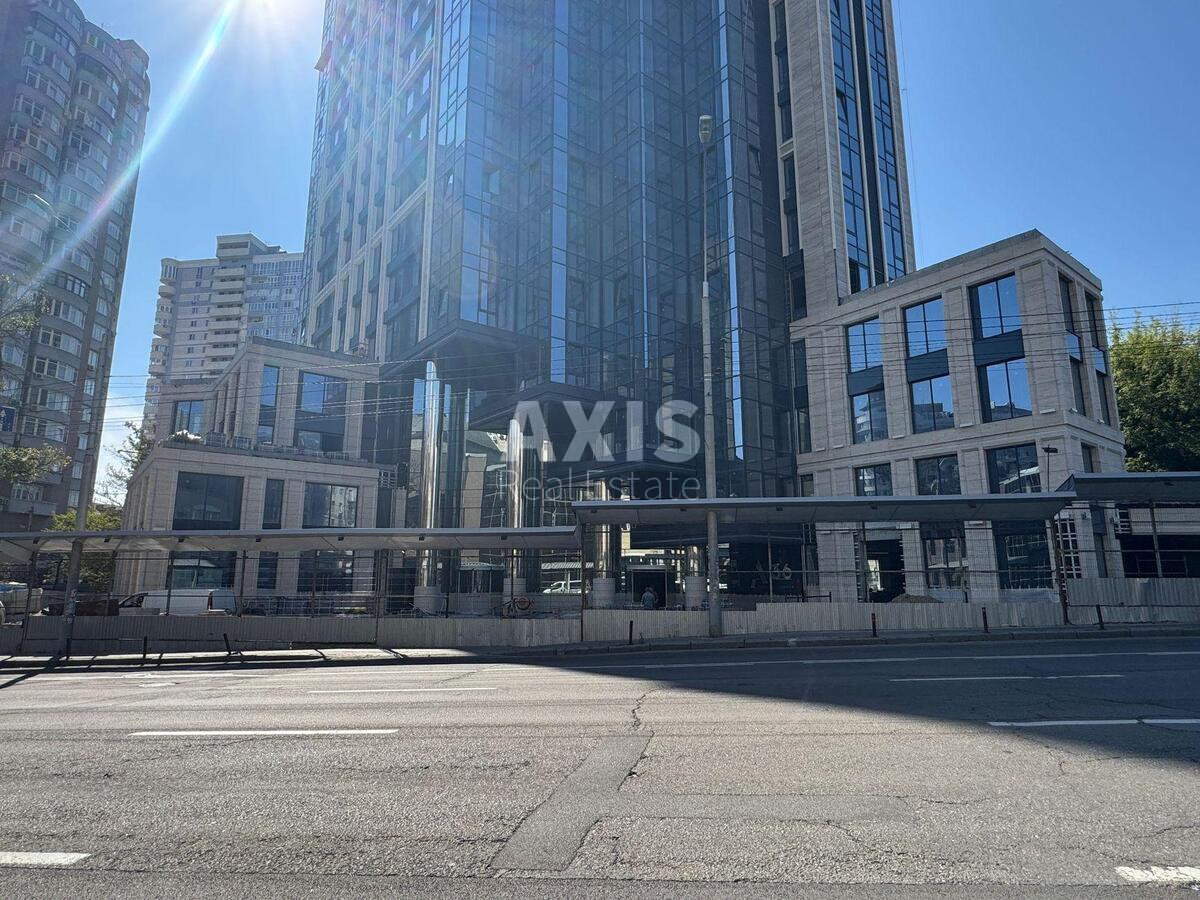 Service object vul. Antonovycha 136А, 345m2593023