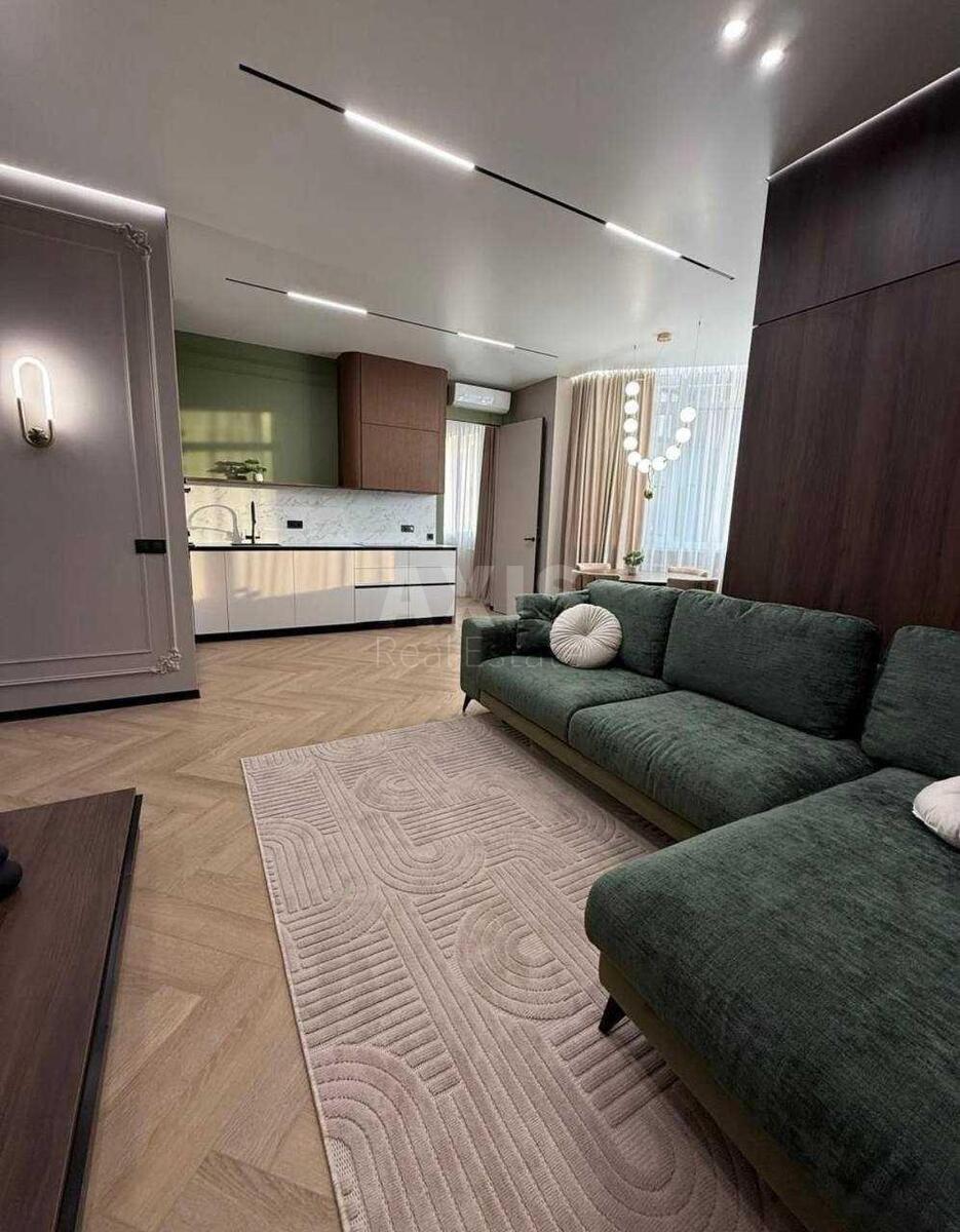 2k apartment vul. Dragomyrova Myhajla 14А574650