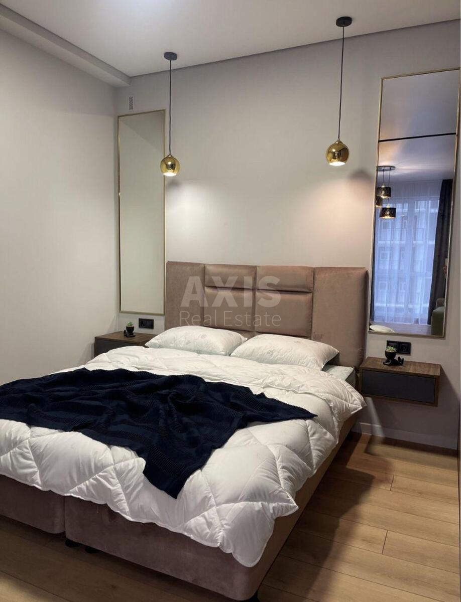 1k apartment vul. Myhajla Maksymovycha 241