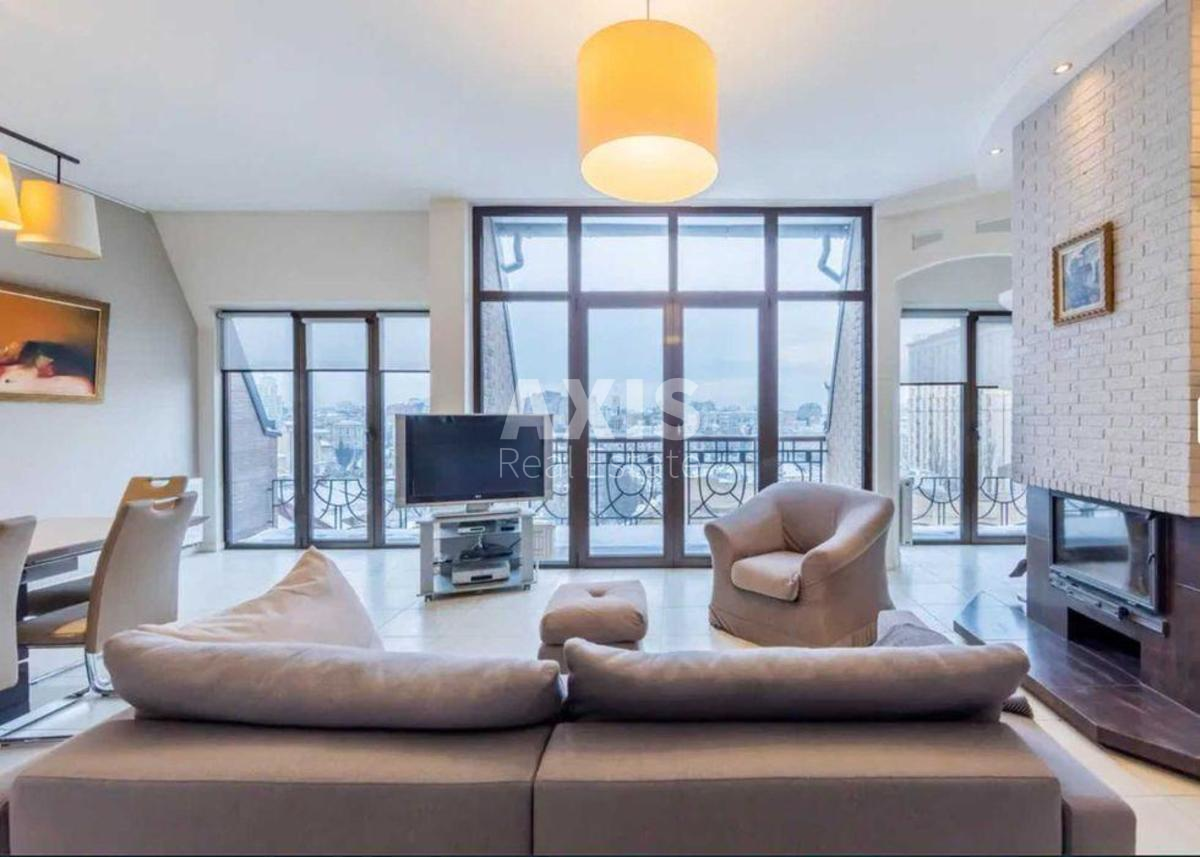 3k apartment vul. Strutyns'kogo Sergija 2