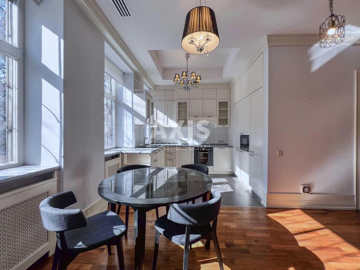 4k apartment vul. Rejtars'ka 110