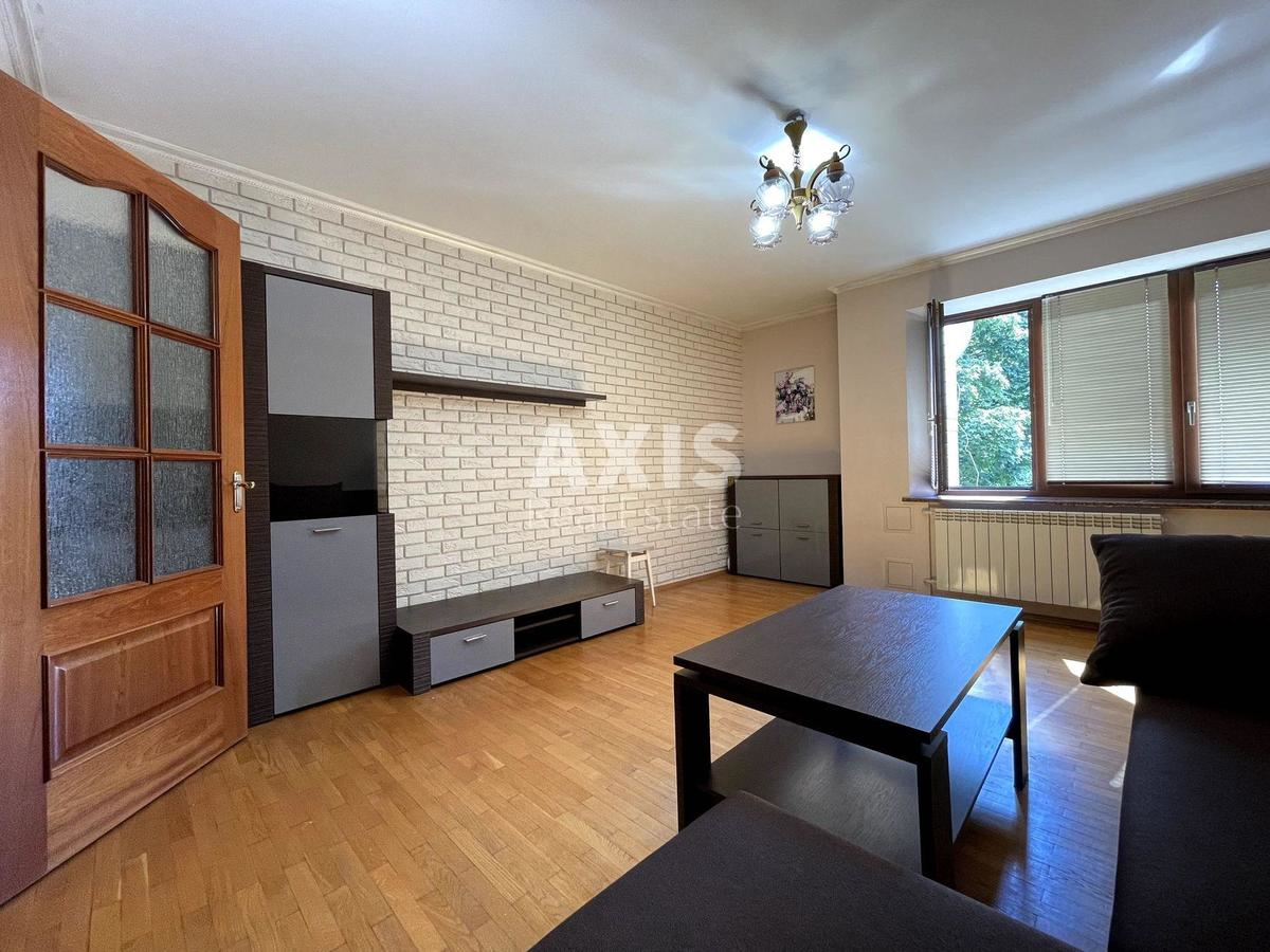 3к квартира ул. Антоновича 882