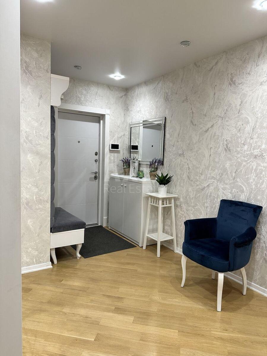 3к квартира ул. Радужная 371