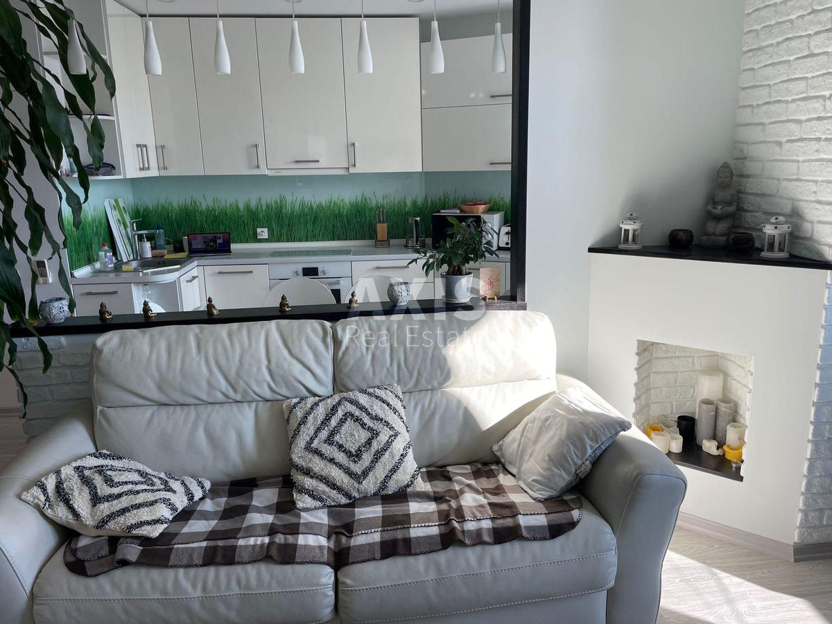 1k apartment vul. Ryz'ka 73Г3
