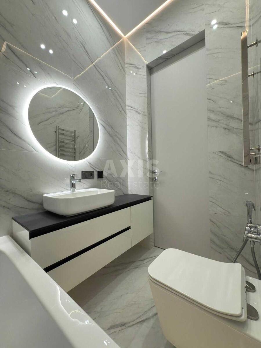 1k apartment vul. Lypkivs'kogo Vasylja Mytropolyta 37В6301013