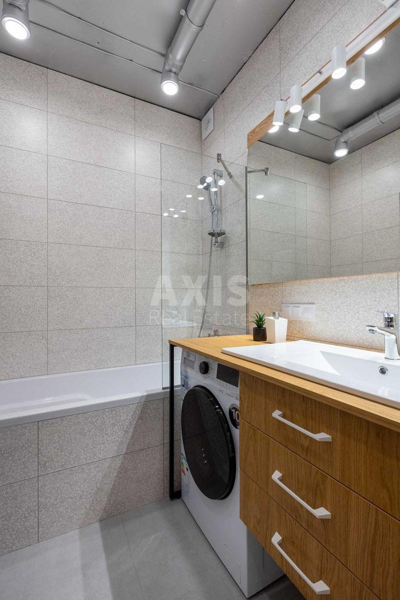 1k apartment vul. Radchenka Petra 273
