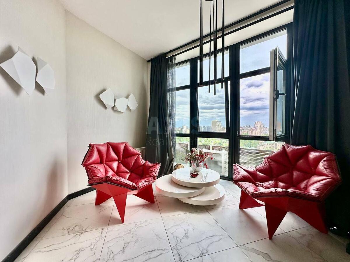 1k apartment vul. Bul'varno-Kudrjavs'ka 17