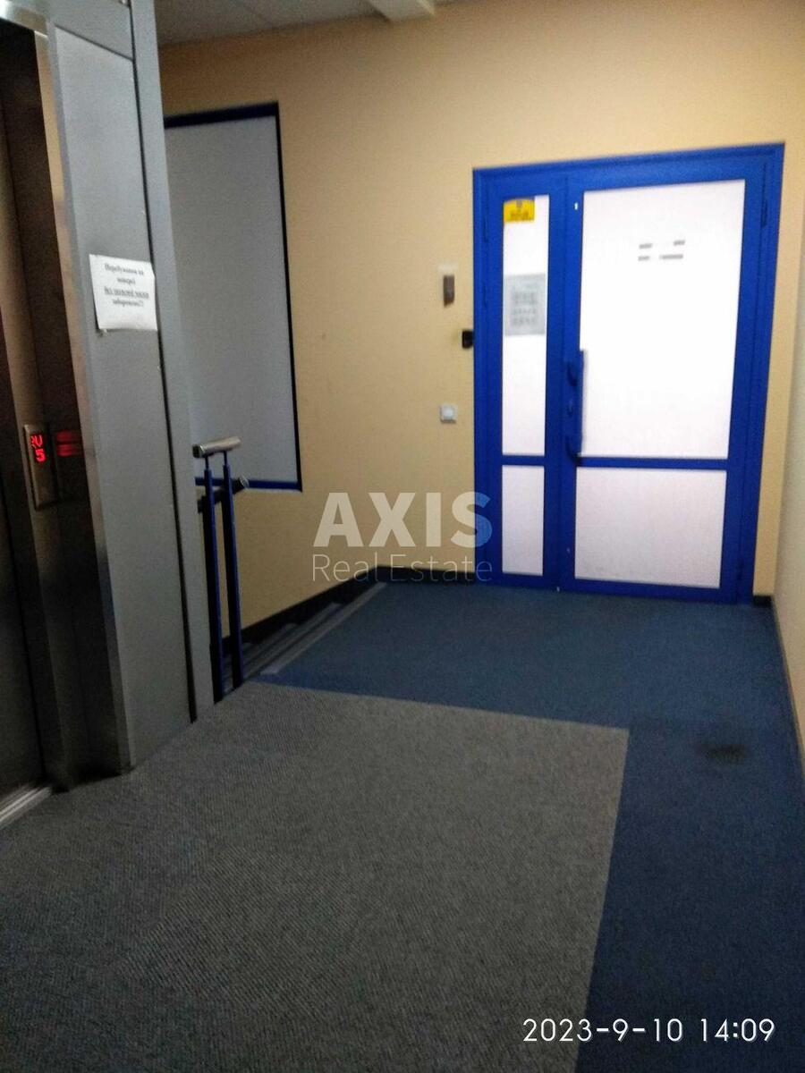 Office vul. Degtjarivs'ka 33, 343m2601672