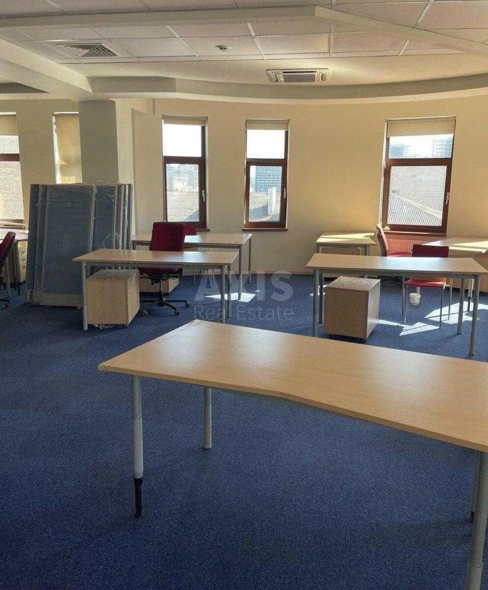 Office vul. Saksagans'kogo 40/85, 256m20