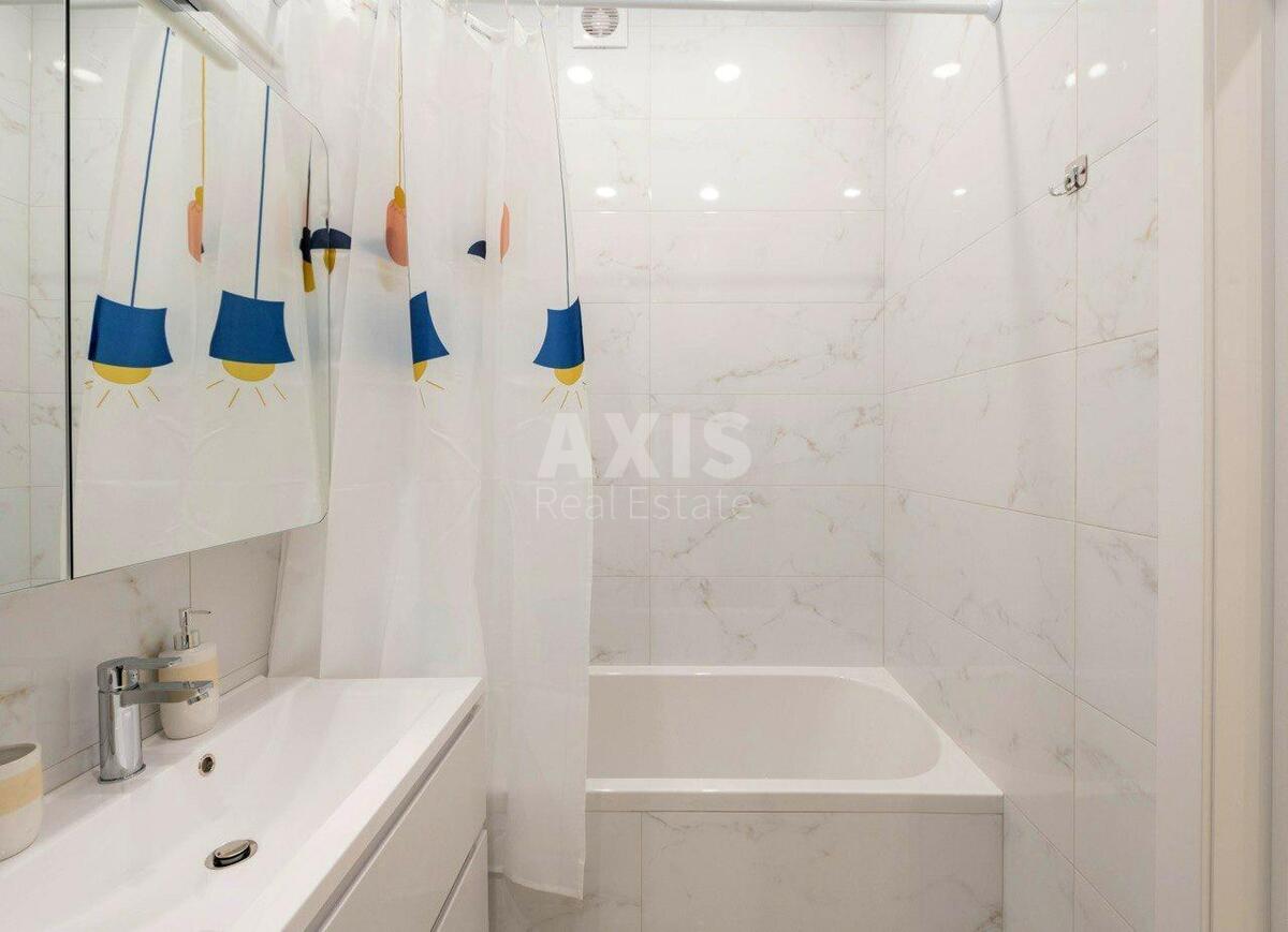 1k apartment vul. Dragomyrova Myhajla 14А597599