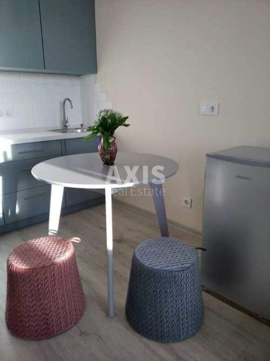 1k apartment vul. Pol'ova 731